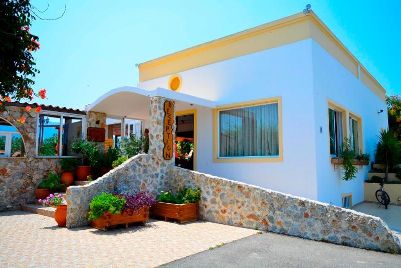 Fili Hotel Apartments Tigkaki (Kos) Exterior foto
